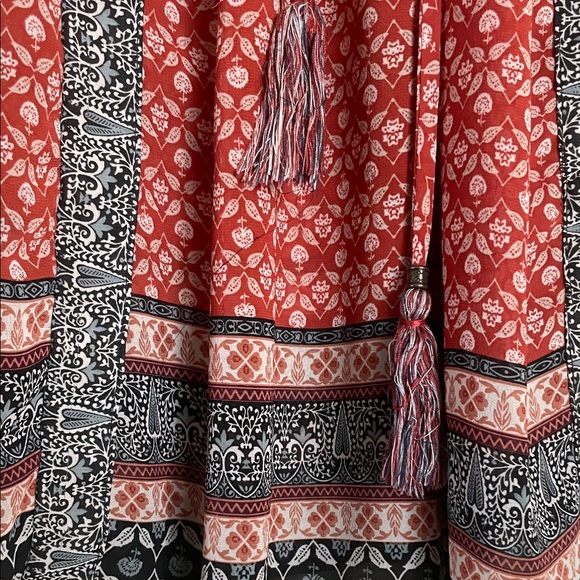 Knox Rose Red and Black Boho Blouse - Picture 5 of 11